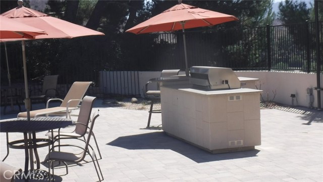 2 Bed Home for Sale in Newbury Park, California