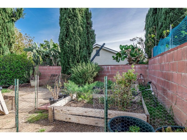 3 Bed Home for Sale in Granada Hills, California