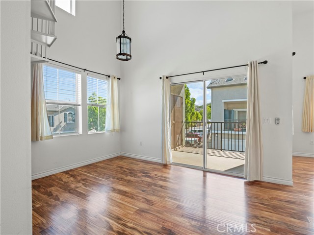 1 Bed Home for Sale in Saugus, California