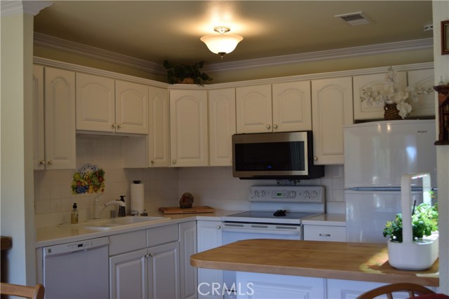 2 Bed Home for Sale in Thousand Oaks, California