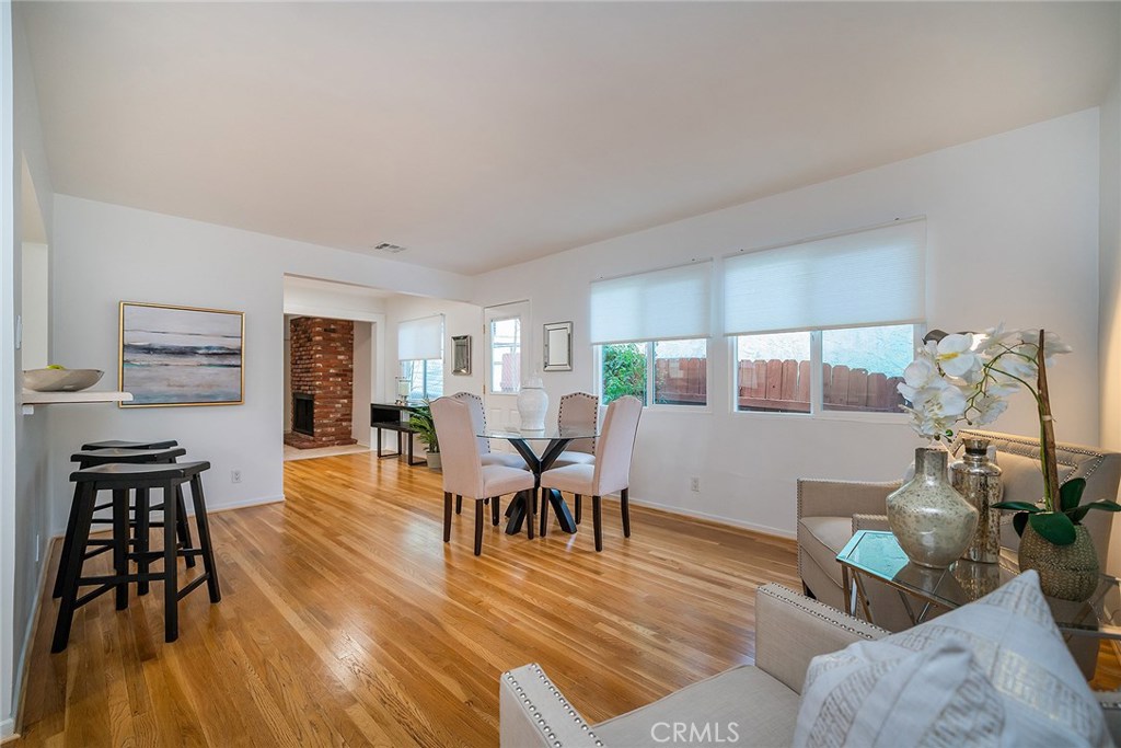 Photo for 6916 Beckett Street, Tujunga, CA 91042 - Listing #SR-19276702 6916 Beckett Street, Tujunga, CA 91042
