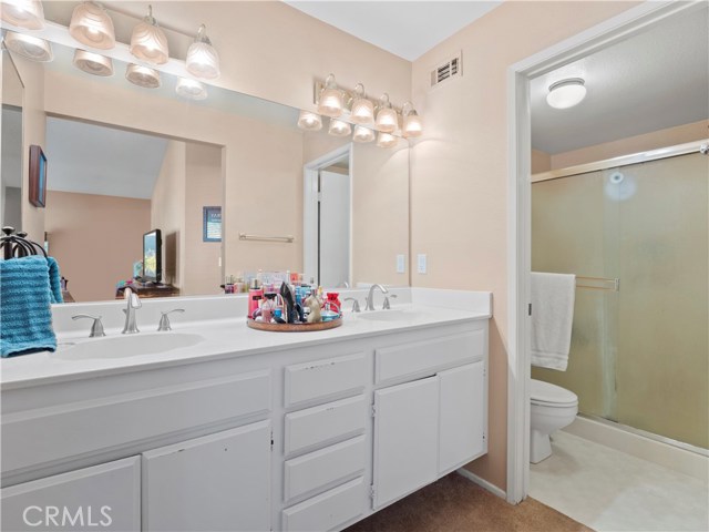 2 Bed Home for Sale in Saugus, California