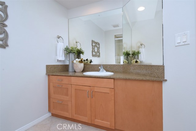 2 Bed Home for Sale in Studio City, California