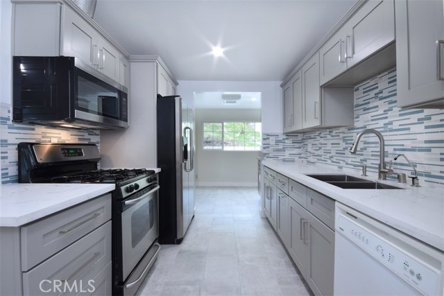 3 Bed Home for Sale in Granada Hills, California