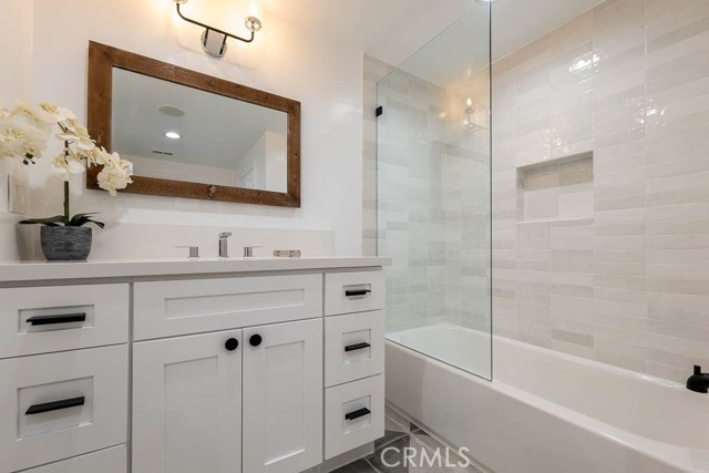 Designer touches in hall bath