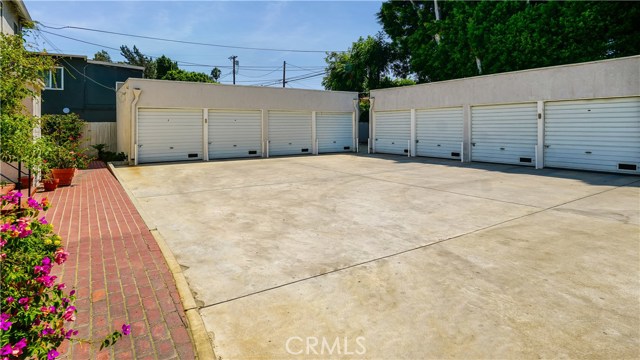 2 Bed Home for Sale in Sherman Oaks, California