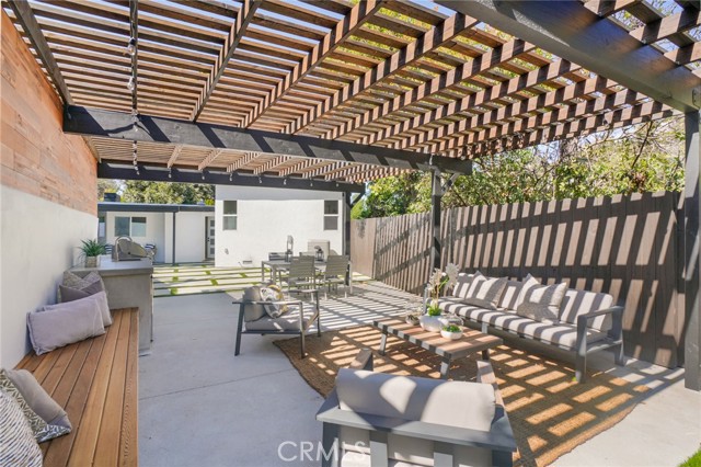 3 Bed Home for Sale in Sherman Oaks, California