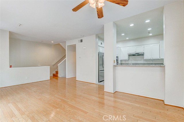 3 Bed Home for Sale in Hawthorne, California