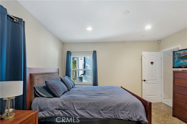 4 Bed Home for Sale in Sherman Oaks, California