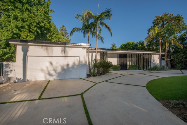 4 Bed Home for Sale in Encino, California