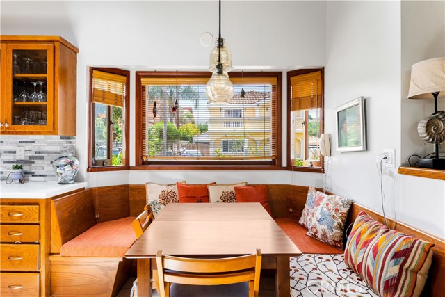 1104 Steinhart Avenue, Redondo Beach, California 90278, 3 Bedrooms Bedrooms, ,2 BathroomsBathrooms,Residential,Sold,Steinhart,SR19169285