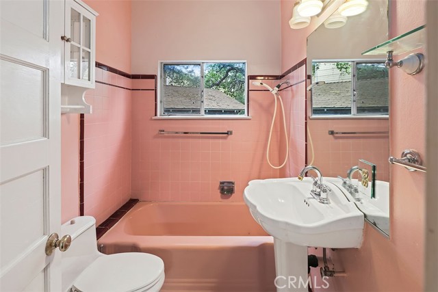 3 Bed Home for Sale in Calabasas, California