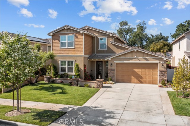 Detail Gallery Image 1 of 1 For 22469 Flatwater Ct, Saugus,  CA 91350 - 5 Beds | 3/1 Baths