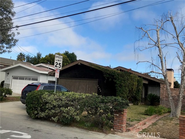 1148 Poinsettia Avenue, Manhattan Beach, California 90266, 3 Bedrooms Bedrooms, ,3 BathroomsBathrooms,Residential,Sold,Poinsettia,SR19011625