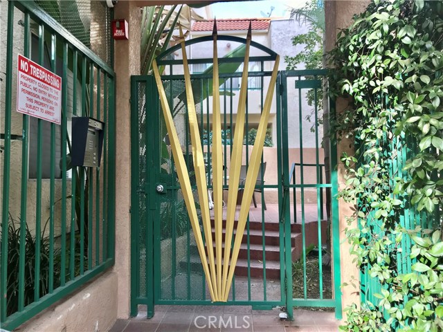 2 Bed Home for Sale in Sherman Oaks, California