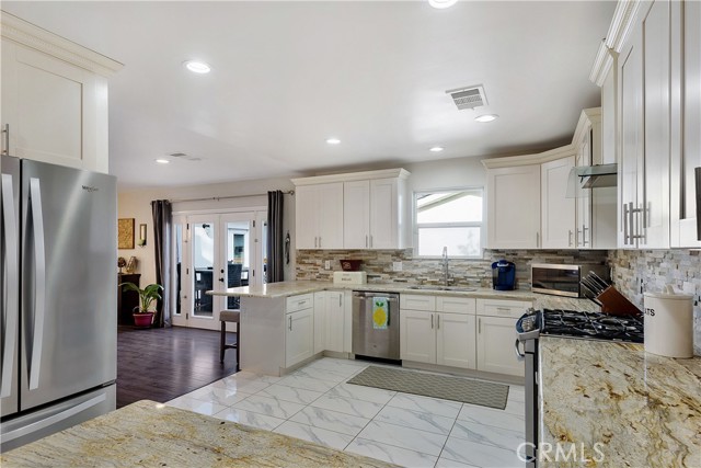 4 Bed Home for Sale in Sherman Oaks, California