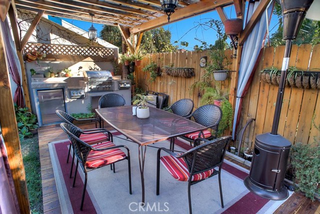 4 Bed Home for Sale in Encino, California