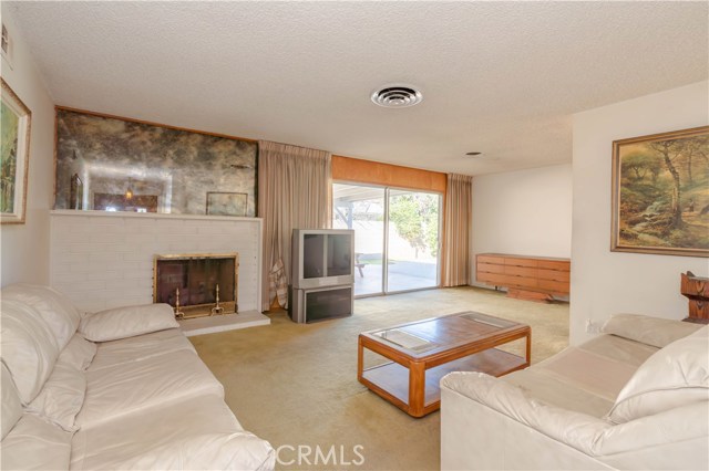 4 Bed Home for Sale in Granada Hills, California