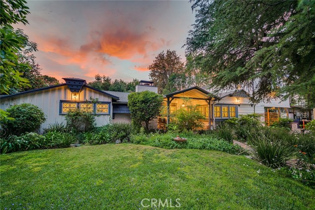 Photo of 6039 Oakdale Avenue, Woodland Hills, CA 91367