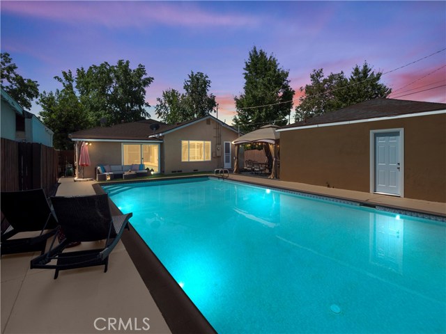 4 Bed Home for Sale in Sherman Oaks, California