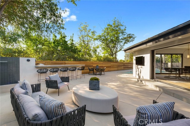 4 Bed Home for Sale in Encino, California