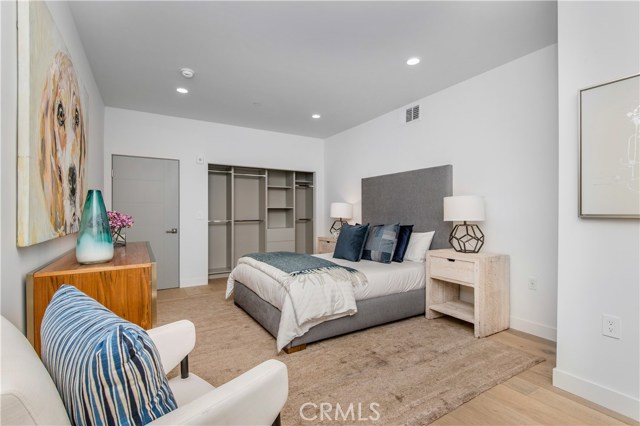 3 Bed Home for Sale in Valley Village, California