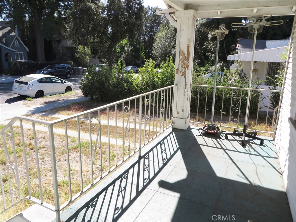Photo for 1065 ALLEN Avenue, Glendale, CA 91201 - Listing #SR-19253303 1065 ALLEN Avenue, Glendale, CA 91201