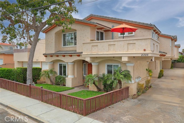 2305 Carnegie Lane, Redondo Beach, California 90278, 3 Bedrooms Bedrooms, ,3 BathroomsBathrooms,Residential,Sold,Carnegie,SR21169712