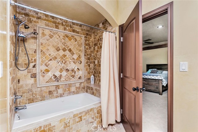 5 Bed Home for Sale in Palmdale, California