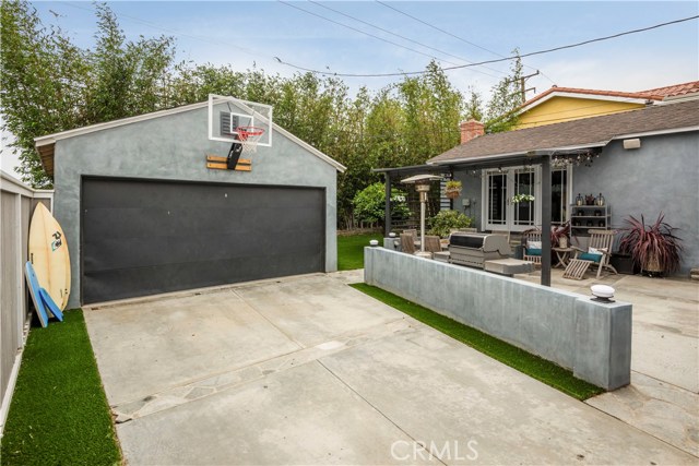 1800 Wendy Way, Manhattan Beach, California 90266, 4 Bedrooms Bedrooms, ,2 BathroomsBathrooms,Residential,Sold,Wendy Way,SR17145139