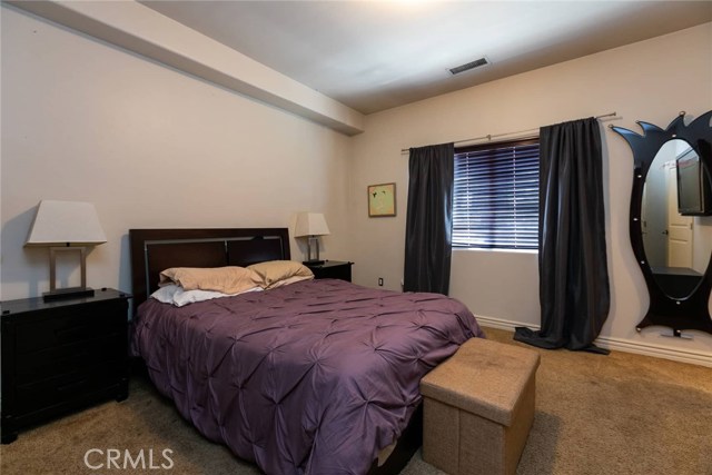 5 Bed Home for Sale in Valley Village, California