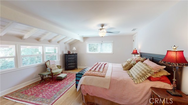 5 Bed Home for Sale in Granada Hills, California