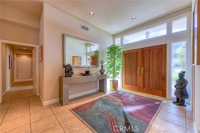 5 Bed Home for Sale in Encino, California