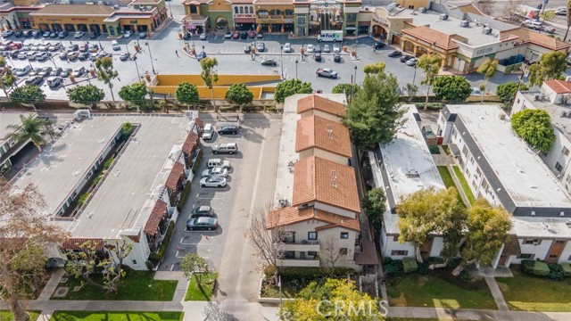 2 Bed Home for Sale in Studio City, California
