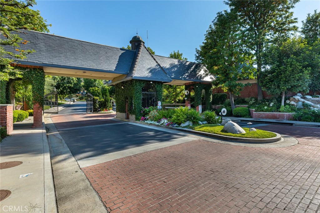Photo for 20637 KINGSBORO Way, Woodland Hills, CA 91364 - Listing #SR-19233515 20637 KINGSBORO Way, Woodland Hills, CA 91364