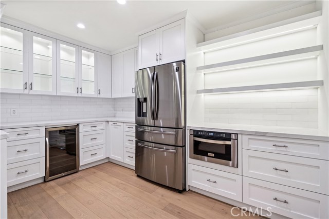 1 Bed Home for Sale in Sherman Oaks, California