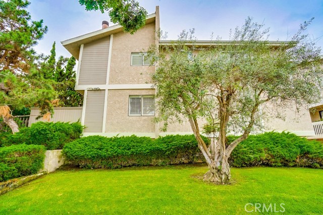 511 Meyer Lane, Redondo Beach, California 90278, 2 Bedrooms Bedrooms, ,1 BathroomBathrooms,Residential,Sold,Meyer,SR19152938
