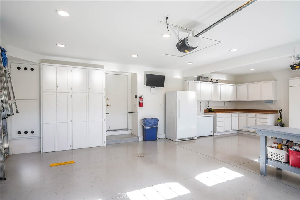 Photo for 23727 Fitzgerald Street, West Hills, CA 91304 - Listing #SR-19270517 23727 Fitzgerald Street, West Hills, CA 91304