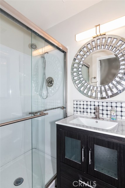 4 Bed Home for Sale in Van Nuys, California