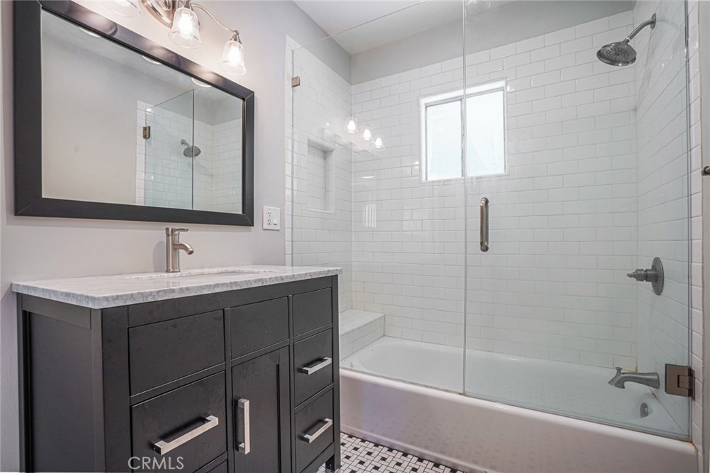 Photo for 1010 LINDEN Avenue, Glendale, CA 91201 - Listing #SR-19260543 1010 LINDEN Avenue, Glendale, CA 91201
