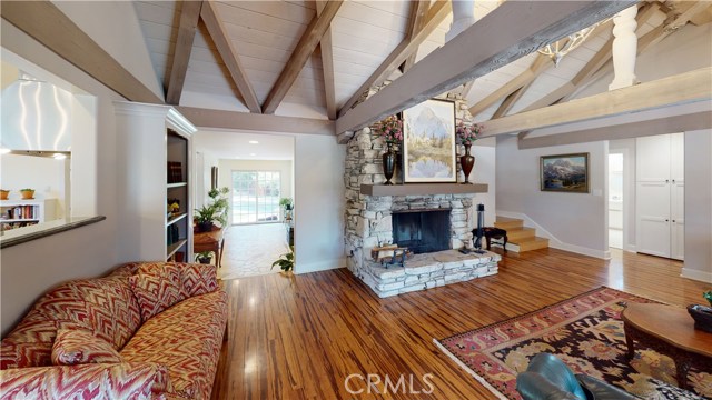 5 Bed Home for Sale in Granada Hills, California