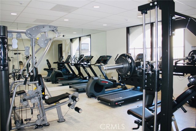 1 Bed Home for Sale in Encino, California