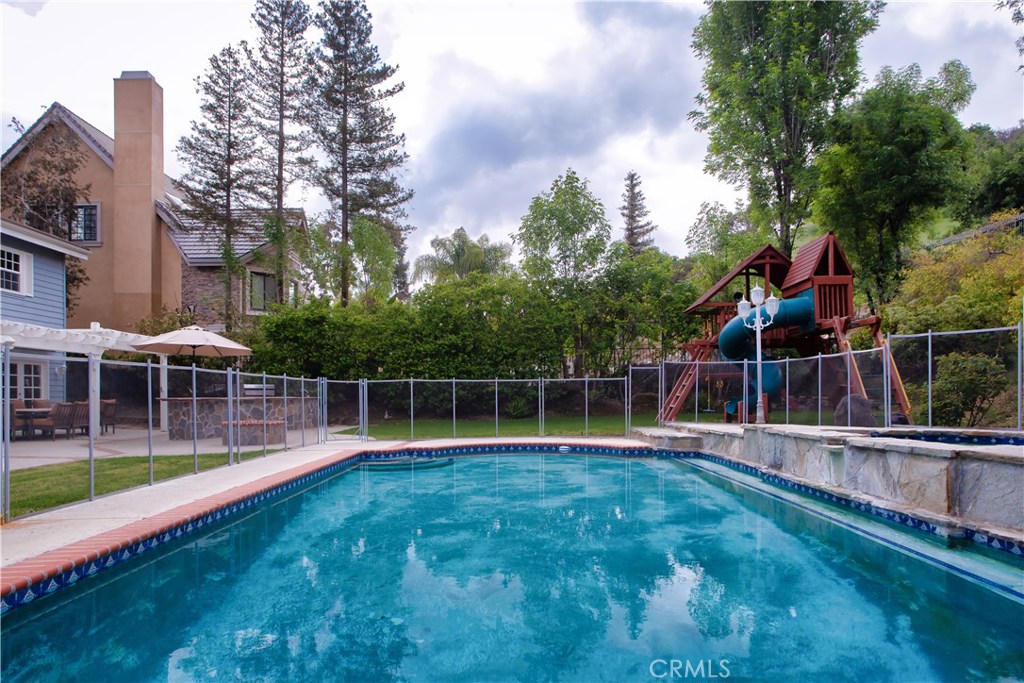 Photo for 4733 Westchester Drive, Woodland Hills, CA 91364 - Listing #SR-19233022 4733 Westchester Drive, Woodland Hills, CA 91364