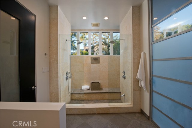4 Bed Home for Sale in Encino, California