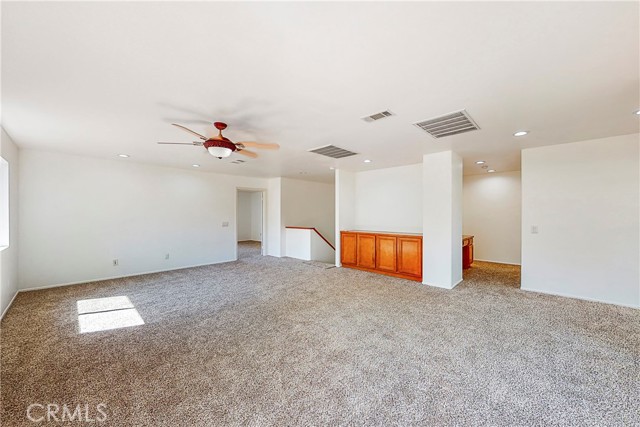 5 Bed Home for Sale in Castaic, California