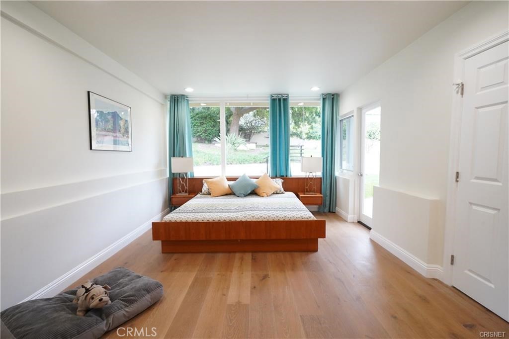 Photo for 5236 CASTLE Road, La Canada Flintridge, CA 91011 - Listing #SR-19241017 5236 CASTLE Road, La Canada Flintridge, CA 91011