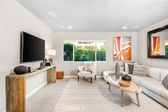 4 Bed Home for Sale in Studio City, California