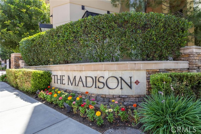 Detail Gallery Image 1 of 1 For 24505 Town Center Dr #7205,  Valencia,  CA 91355 - 2 Beds | 2 Baths