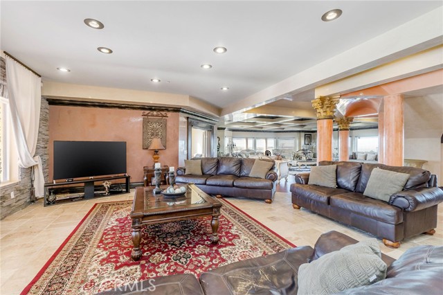 5 Bed Home for Sale in Palmdale, California