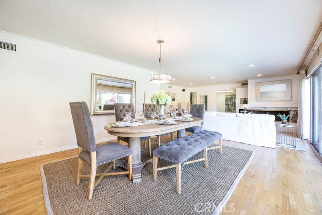 4 Bed Home for Sale in Encino, California